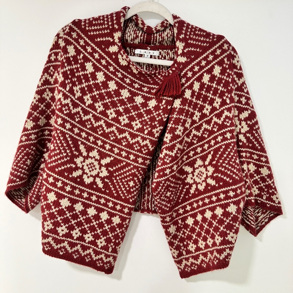 Cabi Fair Isle Knit Capelet Women Medium Red Cream Tassel Wool Blend Cottagecore